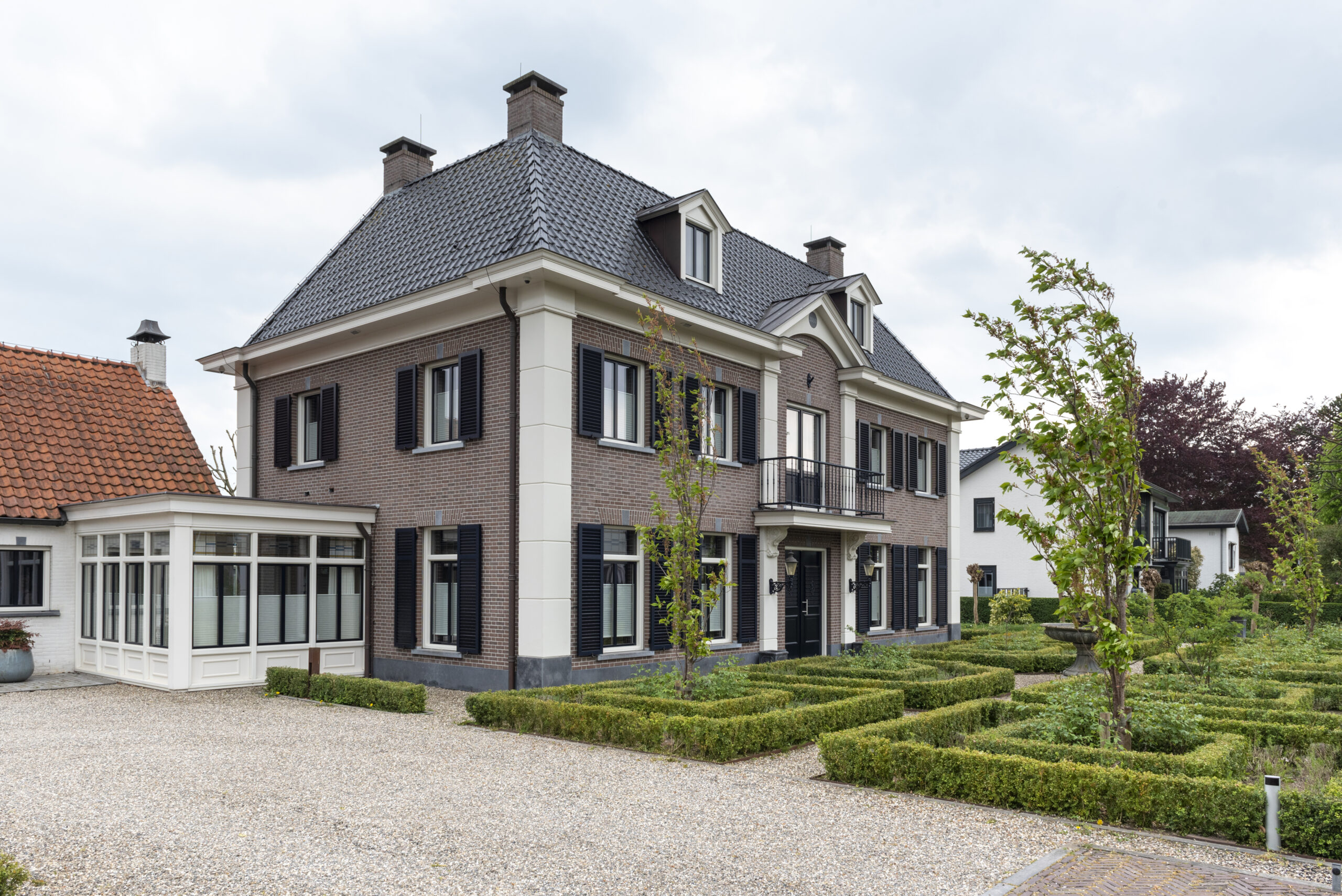 Maasbruin Reno vb - Druten-1